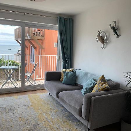 Vitamin Sea With A Sea View And Parking Lyme Regis Kültér fotó